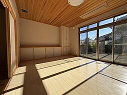 居間