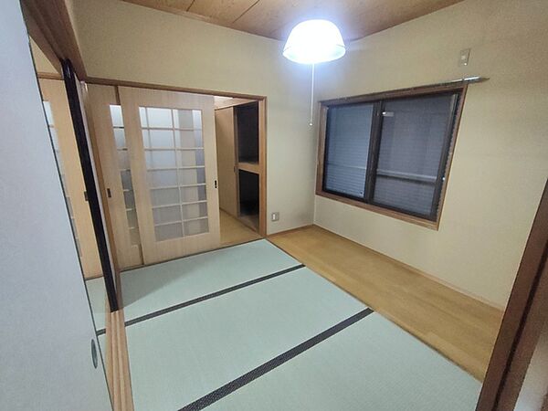 寝室を拡大表示
