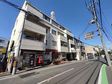 通勤、通学がちょっとした運動にもなる、駅徒歩12分。