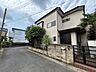 外観：南道路に面した、陽当たり良好な物件です。 
