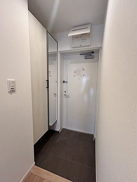 玄関は家の顔でもあります。広いと気持ちがいいですね！ 