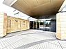 エントランス：マンション入り口