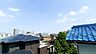 その他：空が大きく広がり、開放感のある景色が日常に溶け込みます。心穏やかな時間を過ごせる住環境です。 