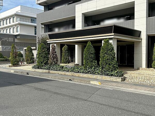 エントランスを拡大表示