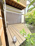新設されたウッドデッキでのBBQも楽しめます。