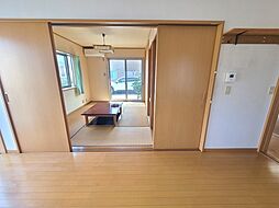 居間