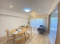 ラミーユ浦和ハイライズファーストキャッスル 4LDKのリビング/ダイニング