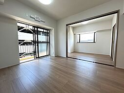居間