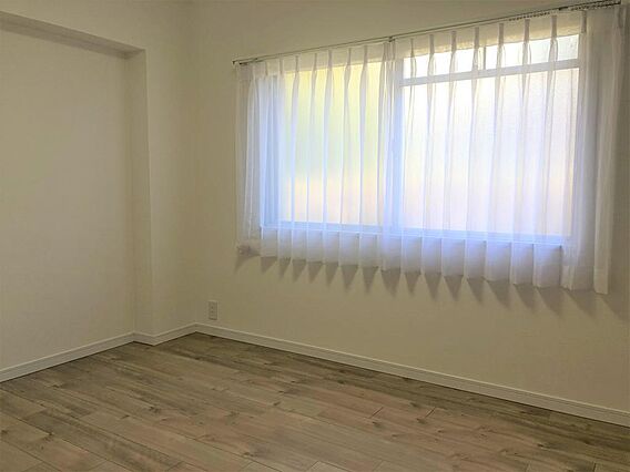 こちらは洋室5...