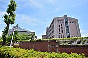 鹿児島修学館中学校・高等学校【鹿児島修学館中学校・高等学校】鹿児島市永吉2丁目にある私立の中高一貫校です。教育目標　「みんなが学ぶことの楽しさを知り、学び続ける力を身につける」校訓　「 470m