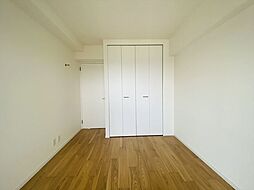 [寝室] この部屋だれの部屋にしようかな、なんて会話を現地で楽しんでください。 