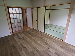 シャトン田中 102 1階2Kの室内