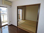 リビング横の和室