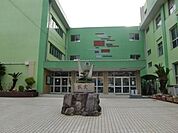 和歌山市立湊小学校まで780m