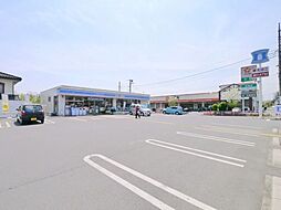 [周辺] ローソン川越笠幡上野店 814m