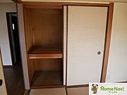 大きな収納で荷物もすっきり片付きます。