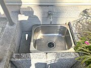水道がついております♪ガーデニングにも便利にお使いいただけます♪お花が好きな方必見です♪