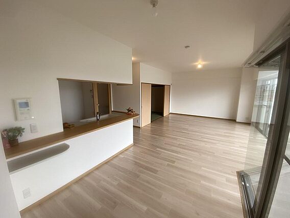 バルコニーに面...