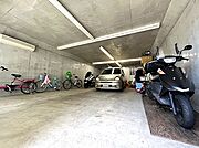 広々としたカースペース