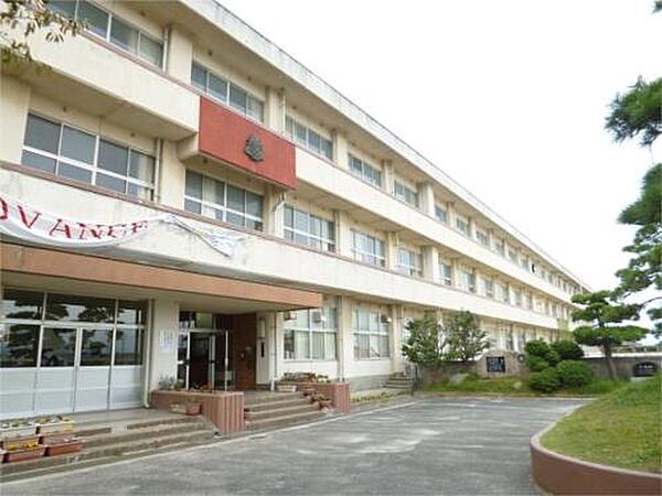 画像18:久慈中学校（510m）