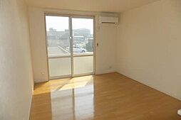 シャーメゾン琴芝台 103 1階1LDKのリビング/ダイニング