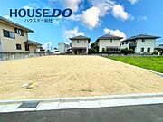 公園も近いのでお休みの日にお子様と一緒に体を動かすのもいいですね♪