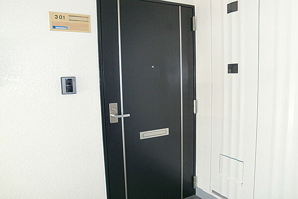 画像23:玄関