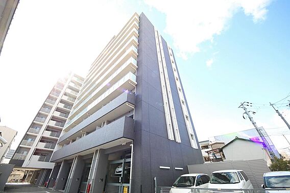 低層住宅が立ち...