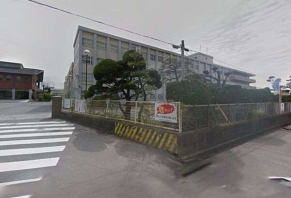 画像15:【高校】和歌山県立和歌山商業高校まで1127ｍ