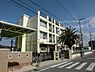 周辺：和歌山市立西脇小学校まで1050m