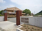 城南小学校 約3km
