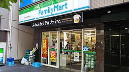 [周辺] ファミリーマート赤坂駅前店（219m）