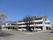 太田市立旭中学校 1033m