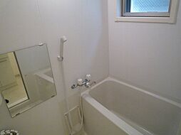 [風呂] 窓付きの快適なバスルーム【別室参考写真】