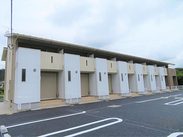 ダンデライオン B 105 栃木県栃木市岩舟町静 賃貸テラスハウス2ldk 54 株式会社 佐和晶 の詳細情報 賃貸スタイル 物件id