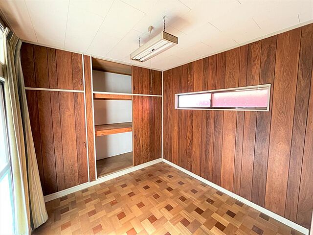 室内 伊勢崎市今泉町1丁目1167-3