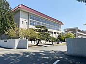 五戸町立五戸中学校 2380m