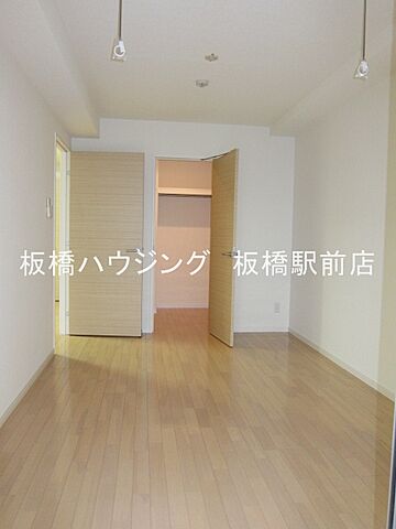 寝室