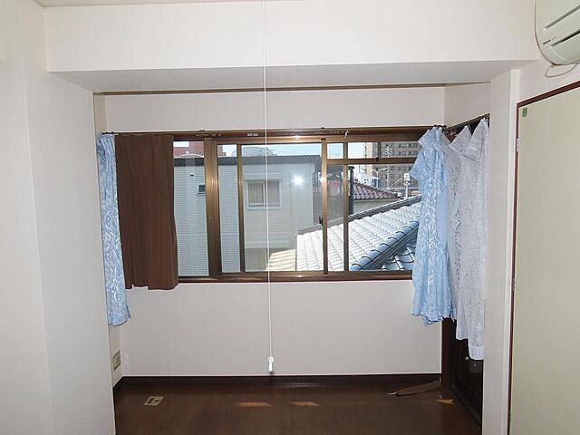 寝室