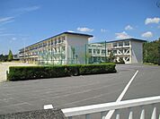 駄知小学校 2800m