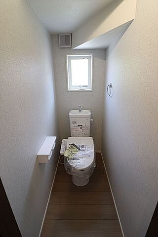 トイレ 丹羽郡扶桑町大字南山名字本郷164番6、165番2、166番4