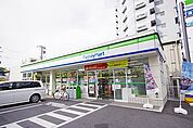 ☆ファミリーマート 小倉上到津二丁目店（620m）