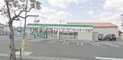 ファミリーマート岡山辰巳店 280m