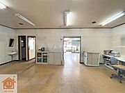 店舗(奥)北から撮影　