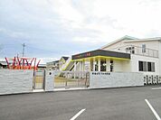 「大治はなつね保育園」　0歳児から就学前の子供たちが、のびのびと活動し、子供達が種々の経験が充分できる保育を目指しています。 800m