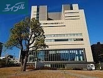 画像30:川崎医科大学付属総合医療センター 323m
