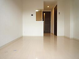 スワンズ京都五条大宮 1Kのリビング/ダイニング