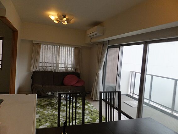 リビング/ダイ...