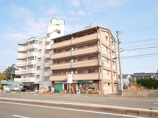 福岡県北九州市小倉南区守恒本町1丁目(賃貸マンション1LDK・4階・49.12㎡)の写真 その1