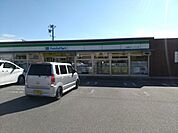 ファミリーマート　JA高森フルーツライン店 2200m